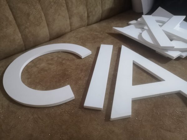 lettrage logo forex pvc larache maroc lettrage pvc entierement personnalise deco murale (3)